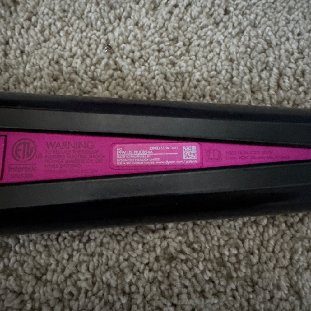 Dyson flat iron cordless - Picture 5 of 5